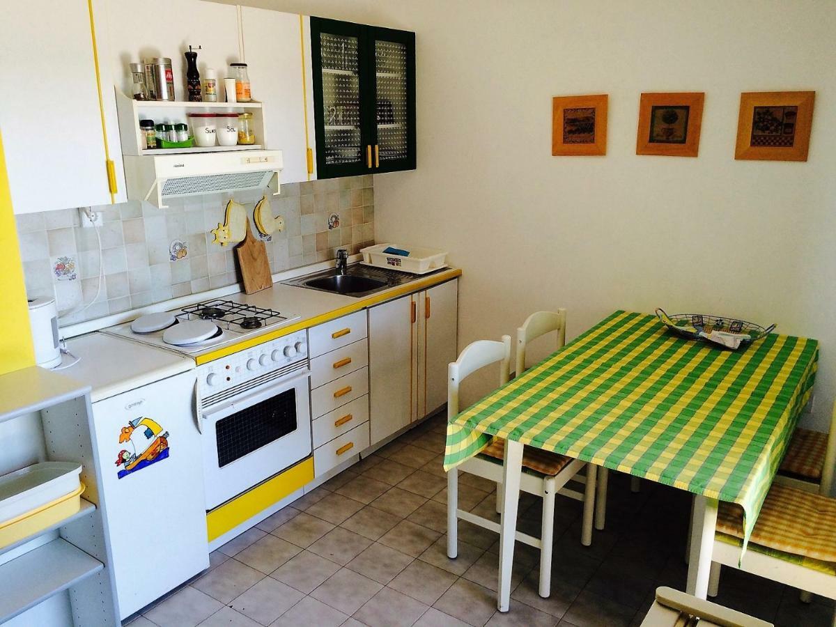 Apartments Markelj Ловречица Экстерьер фото