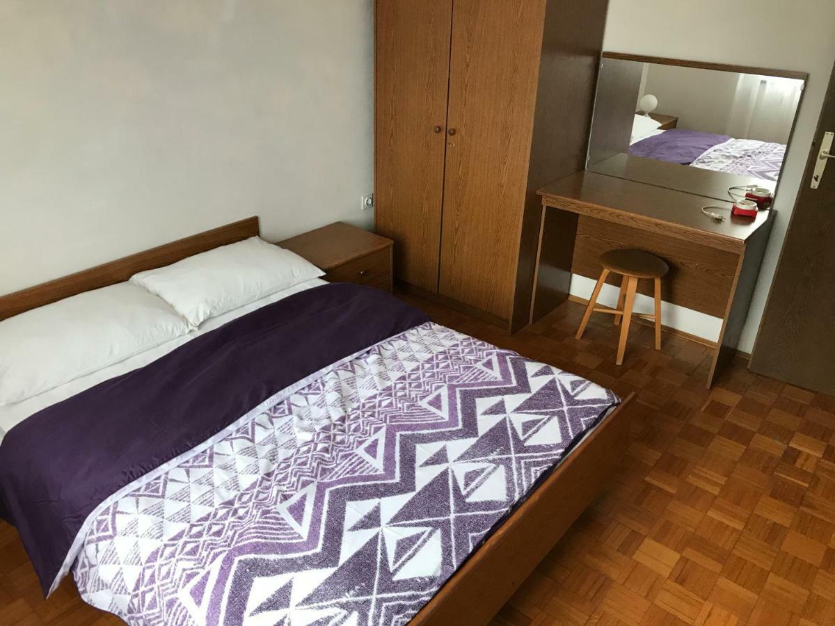 Apartments Markelj Ловречица Экстерьер фото