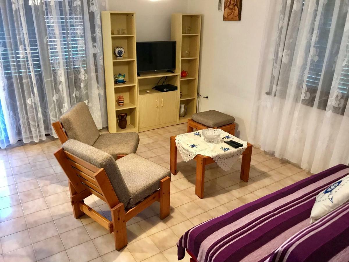 Apartments Markelj Ловречица Экстерьер фото